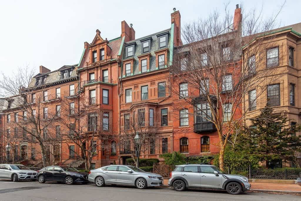 65 Marlborough Street, Unit 4