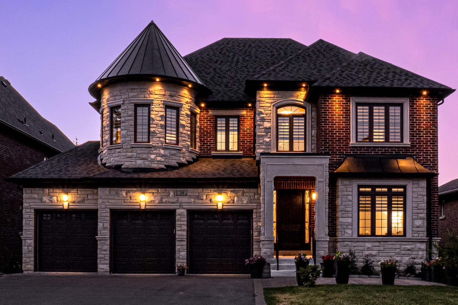 38 Puccini Dr
