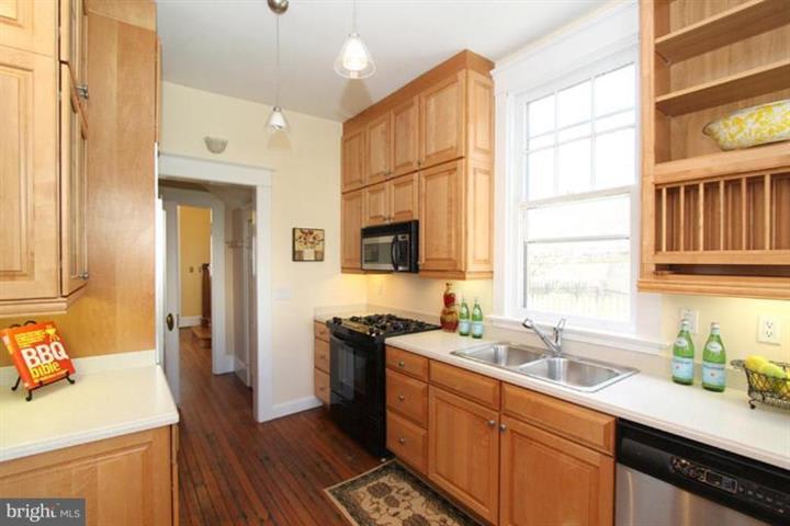 3301 22nd St N