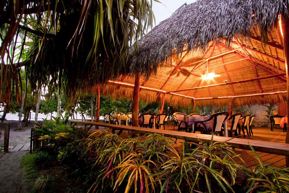 Manuel Antonio Beachfront Hotel