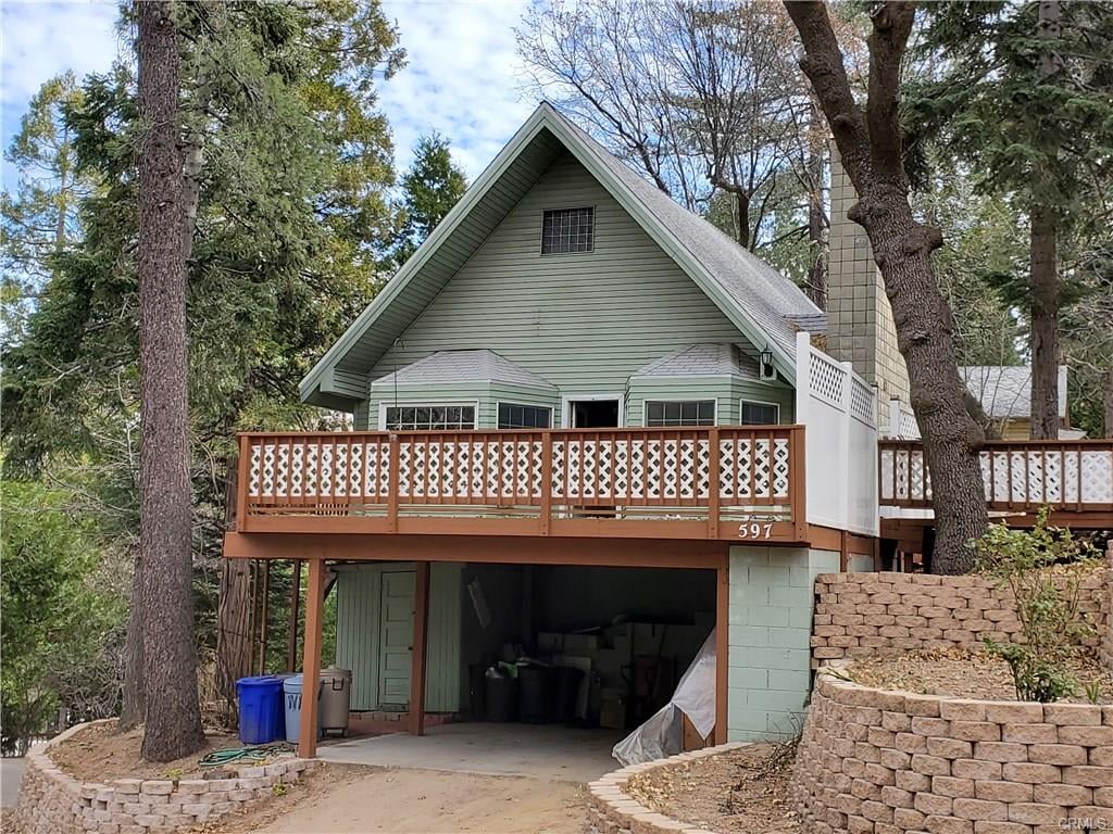 597 Rose Ln