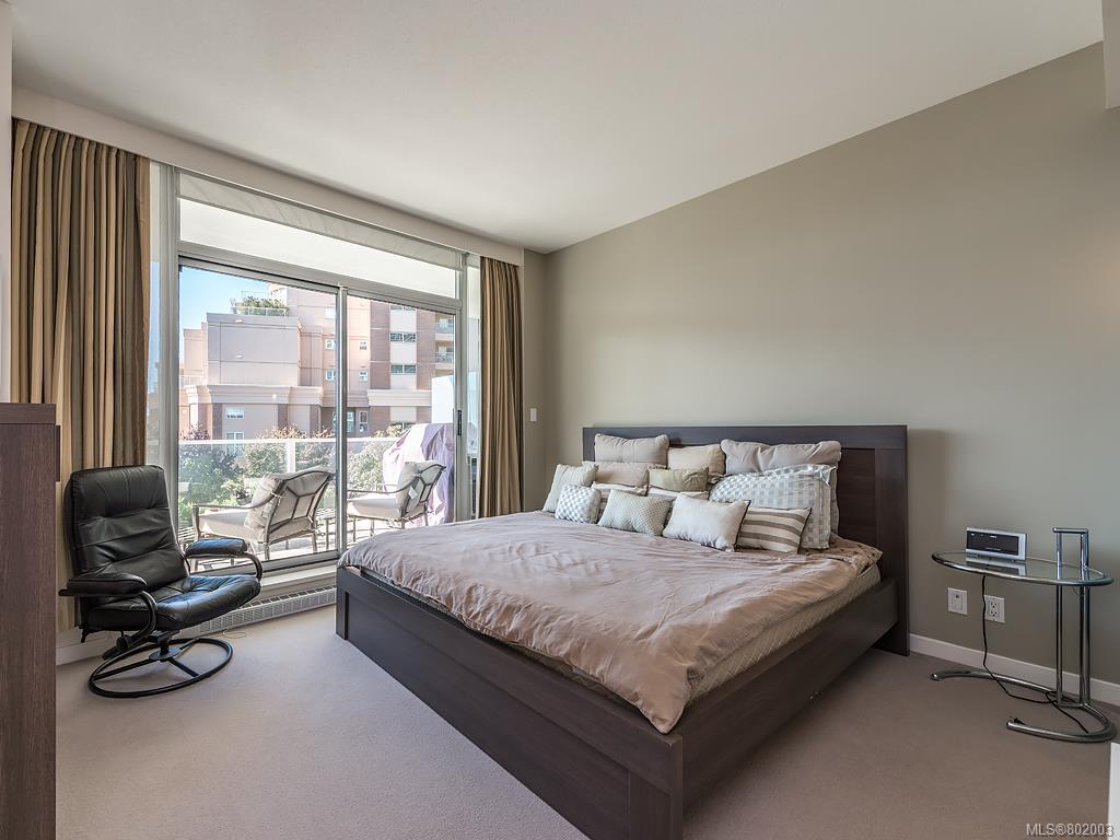 106-68 Songhees Rd, Victoria