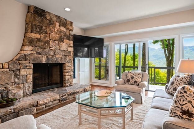 3 Tips for Getting Your Home Ready to Sell