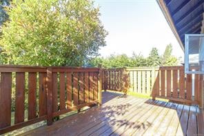 919 Selkirk Ave
