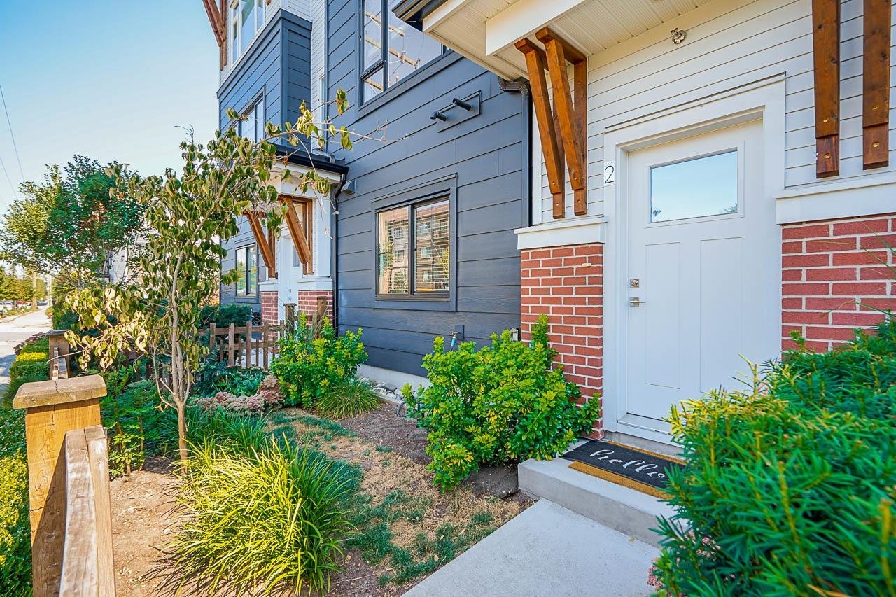 2-22128 48a Ave