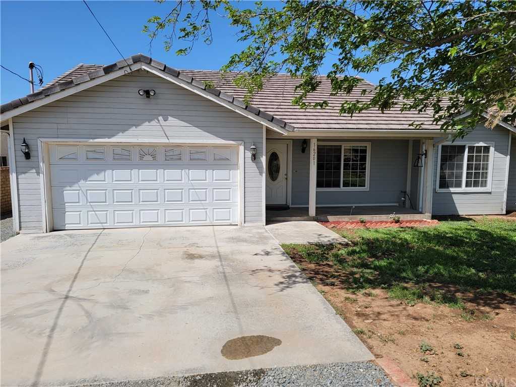 16201 Alta Cresta