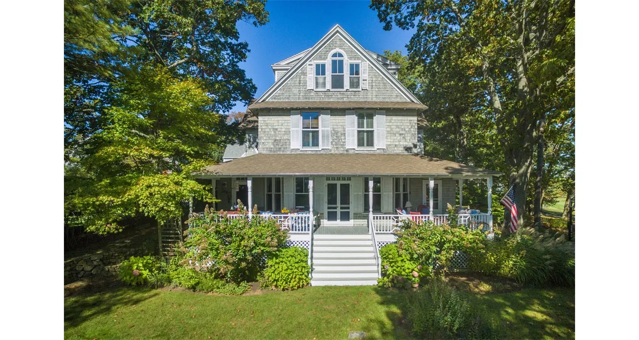 Home For Sale – 10 Oak Street, Kennebunk, Maine 04043