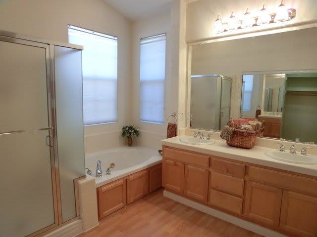 710 Lacewing Lane
