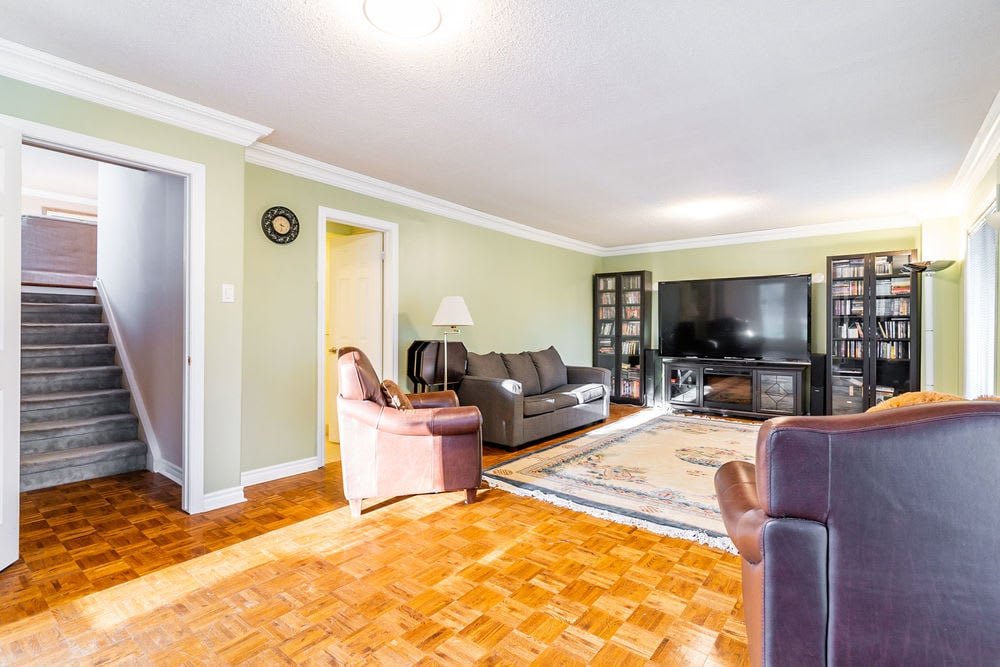 2150 Mississauga Road 