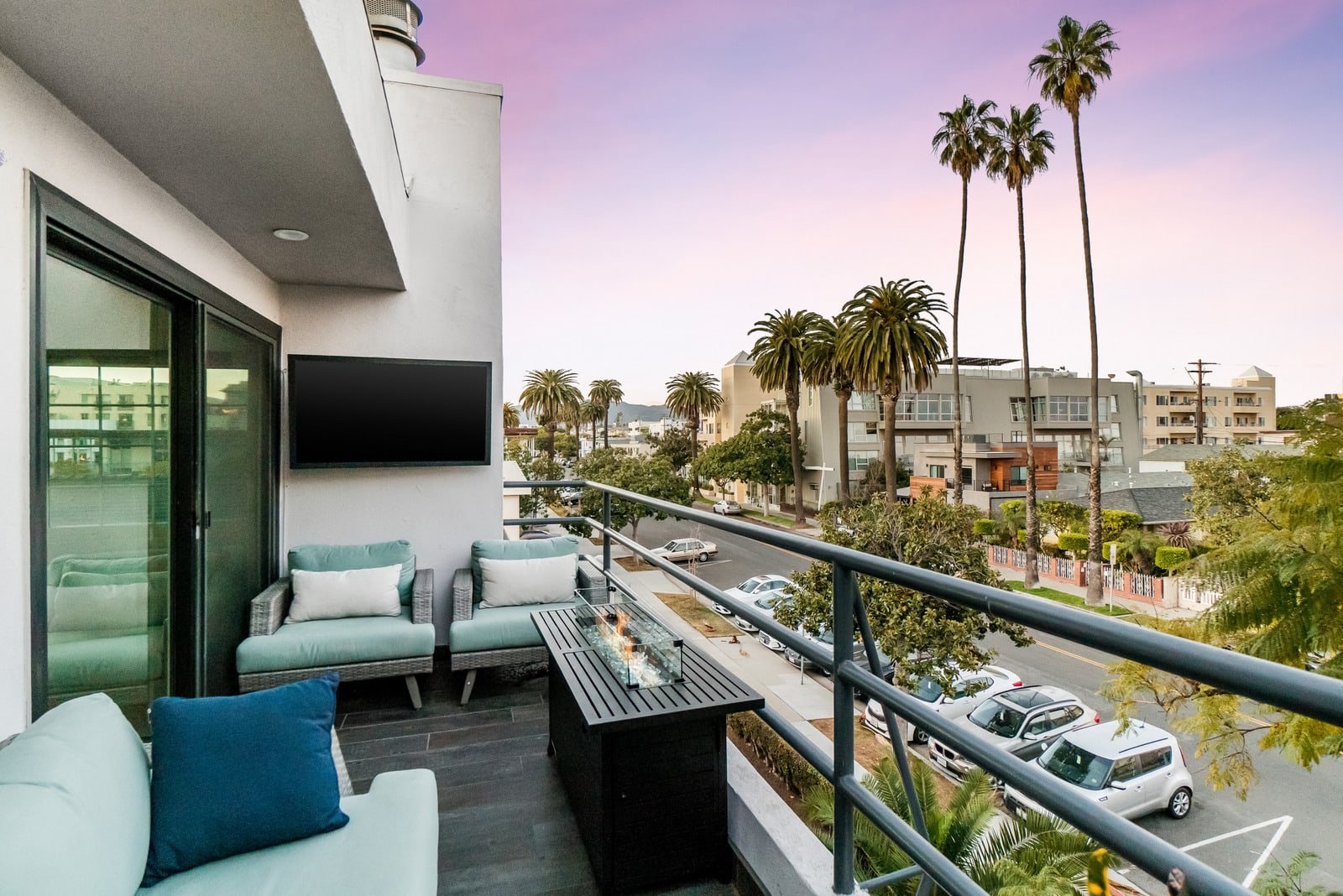 1532 9th Street Unit: 7
