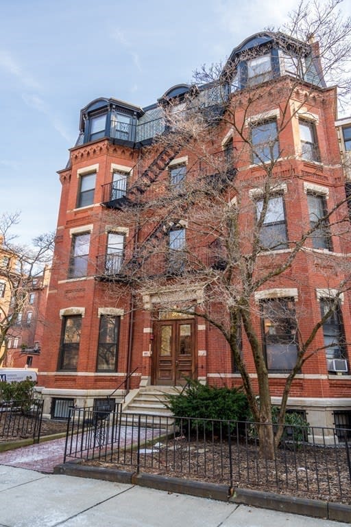 364 Marlborough St, #4