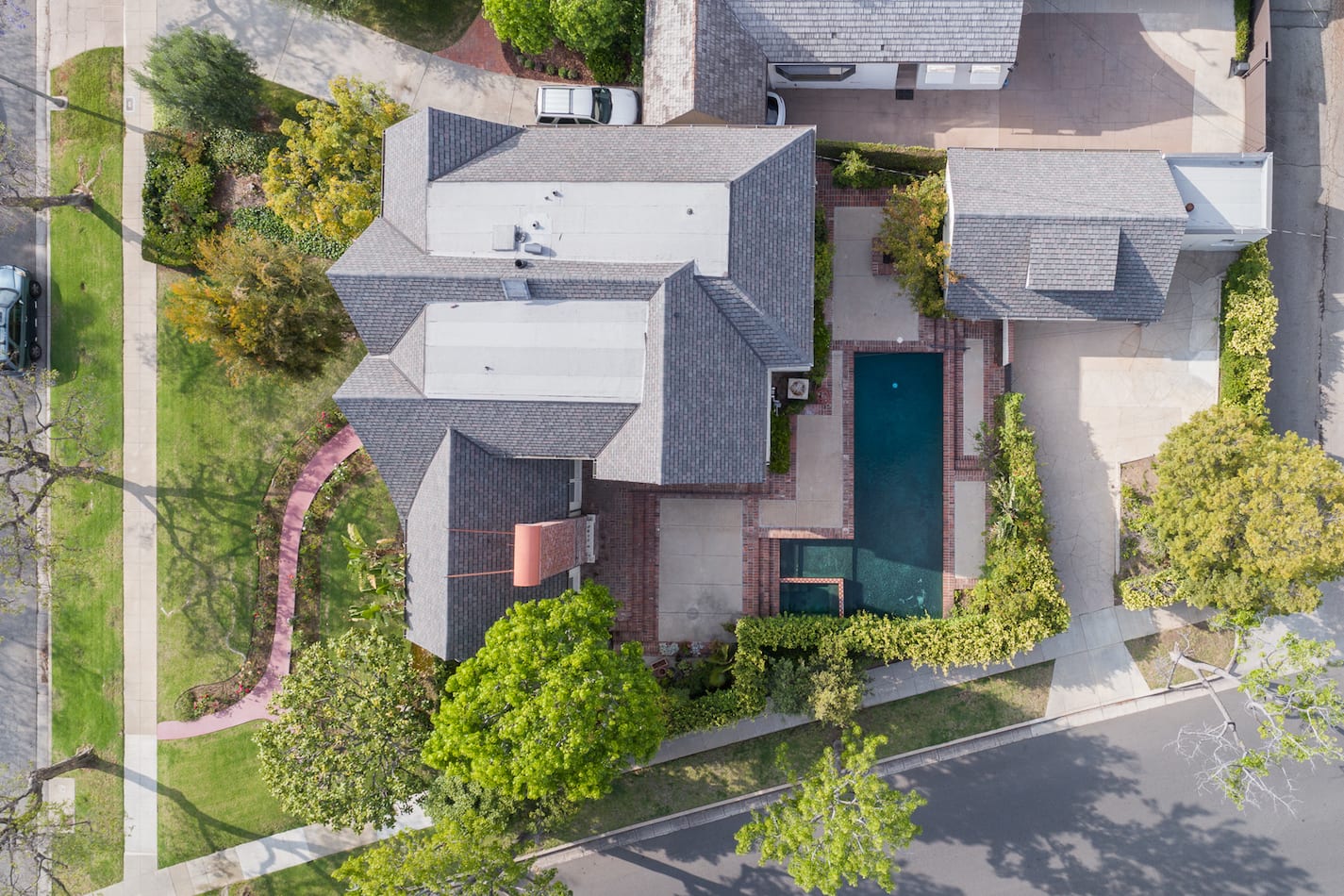 Beverly Hills Flats