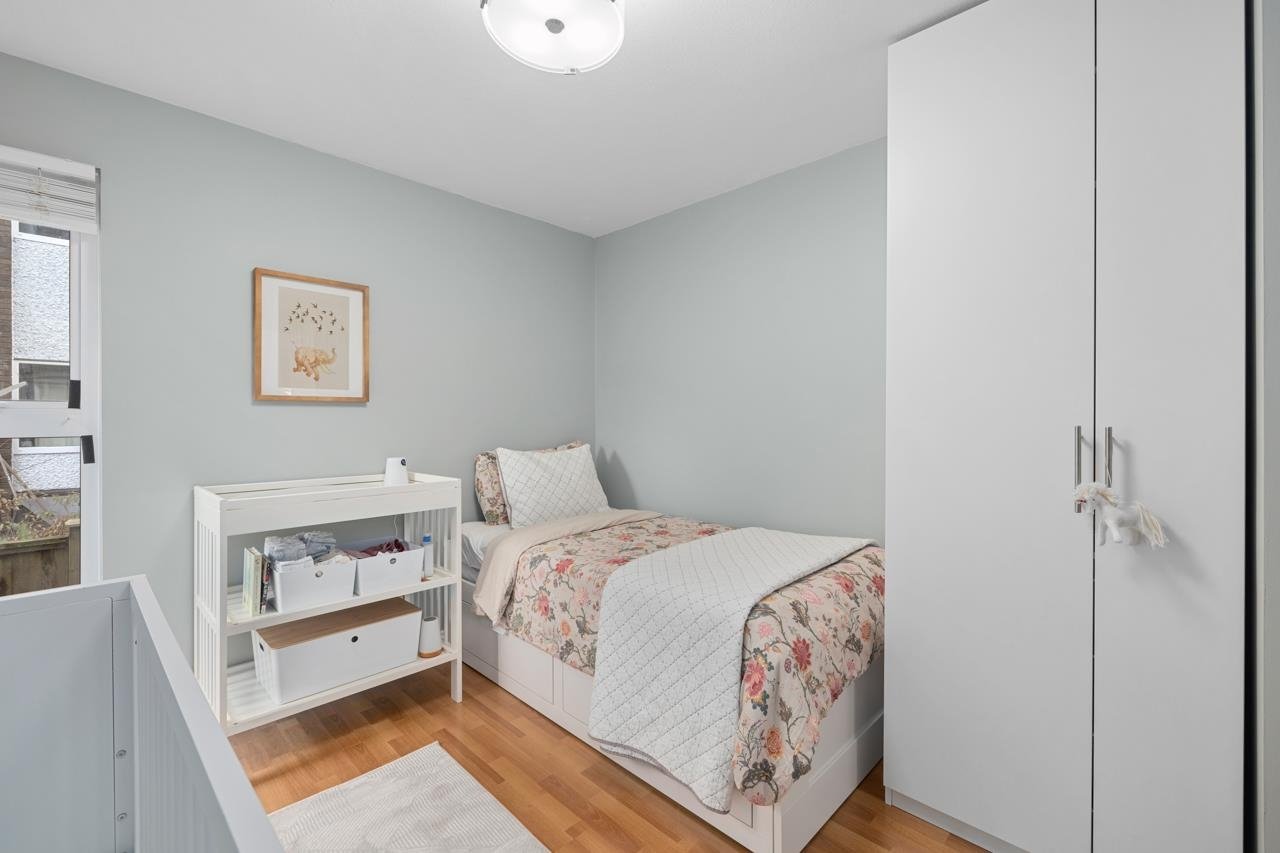 205-2212 Oxford Street, Vancouver