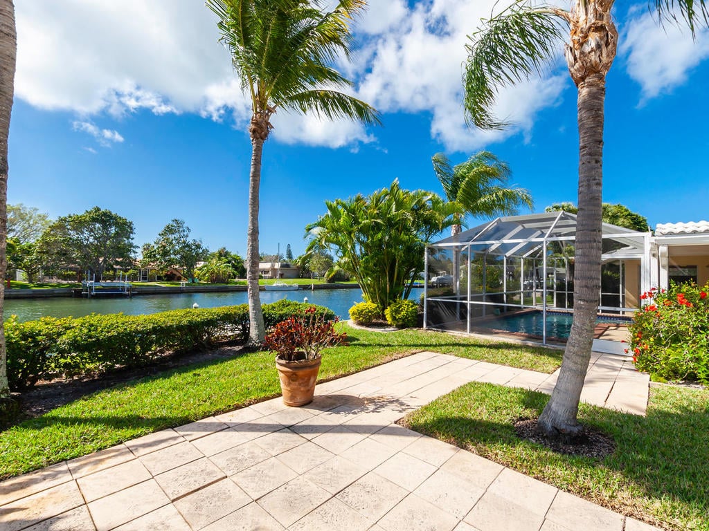 630 Emerald Harbor 