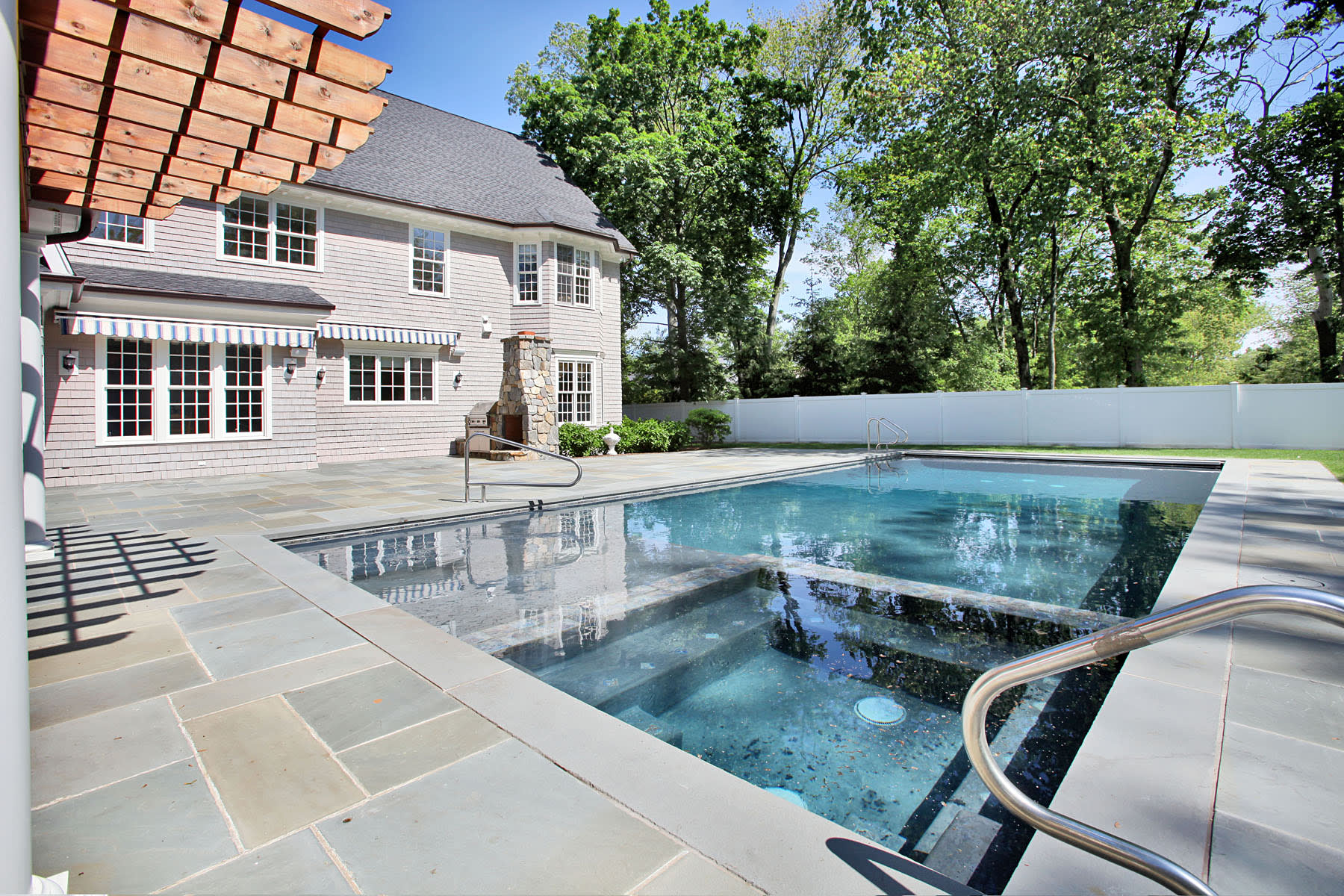 3 Glenwood Lane