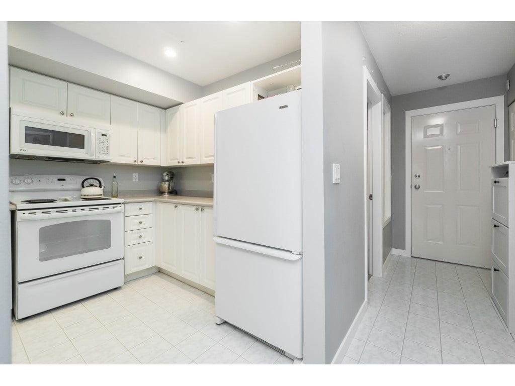 307-14399 103 Ave