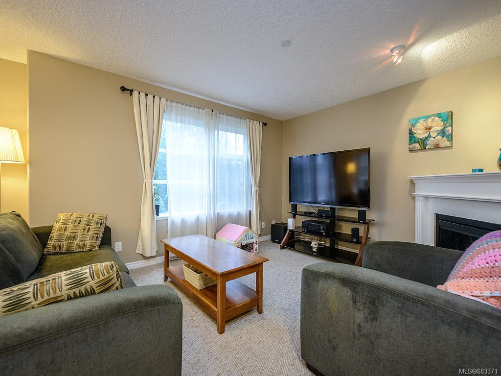 303-908 Brock Ave