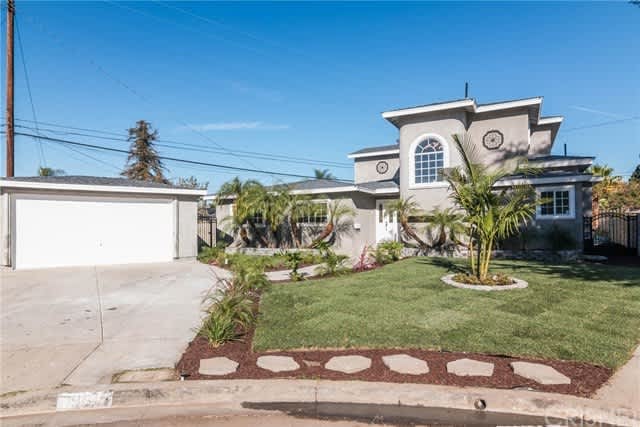 928 S Sharonlee Dr, West Covina, CA 91790