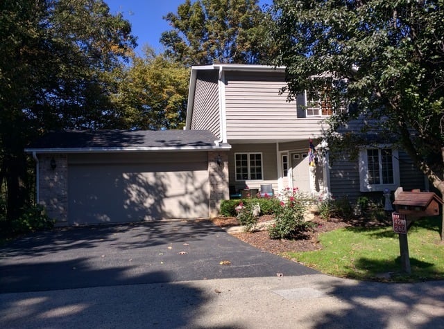 42W260 Retreat Ct