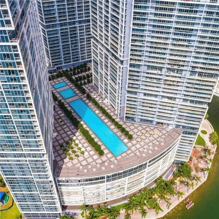 495 Brickell Avenue, #5605