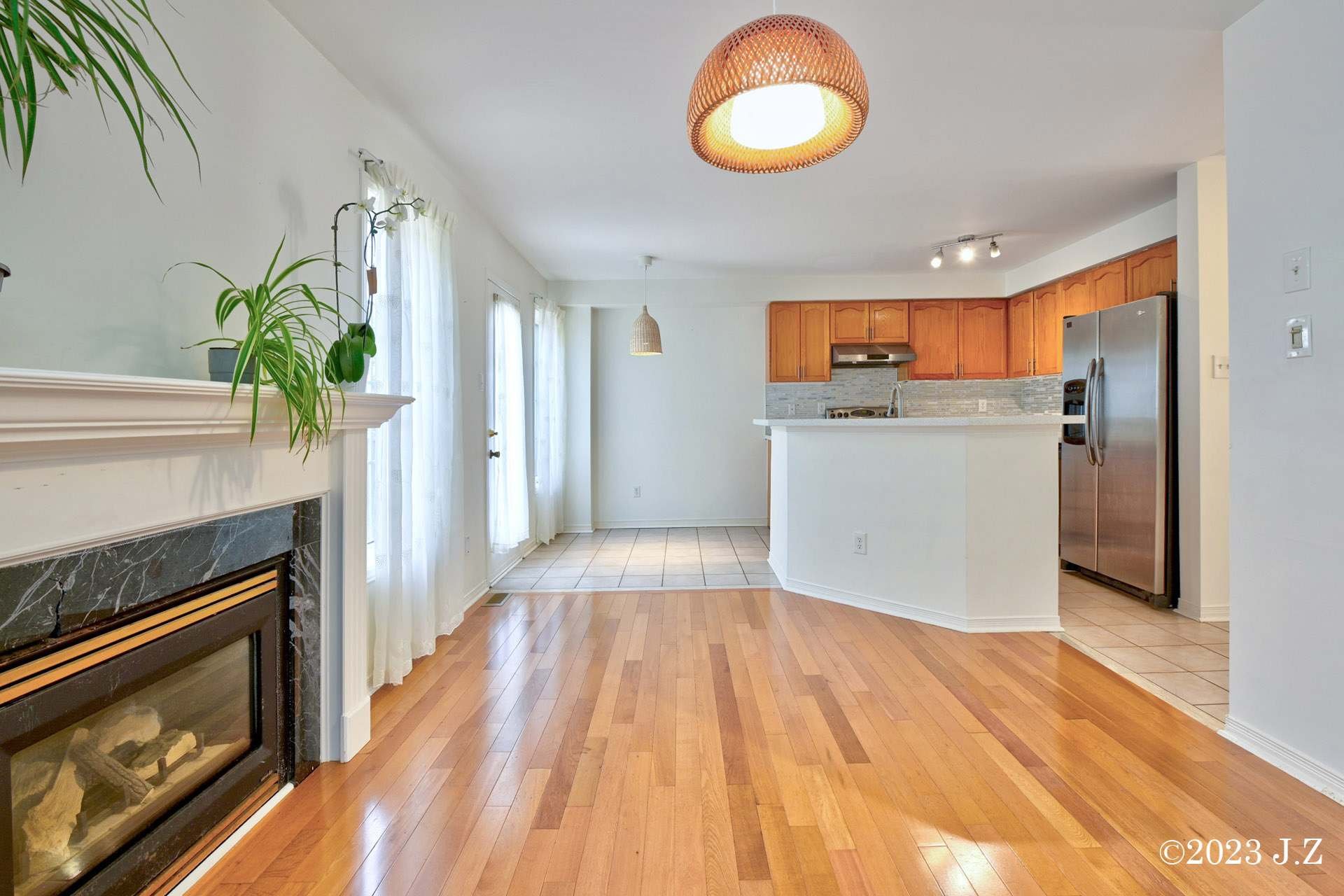 2 Waterton Cres