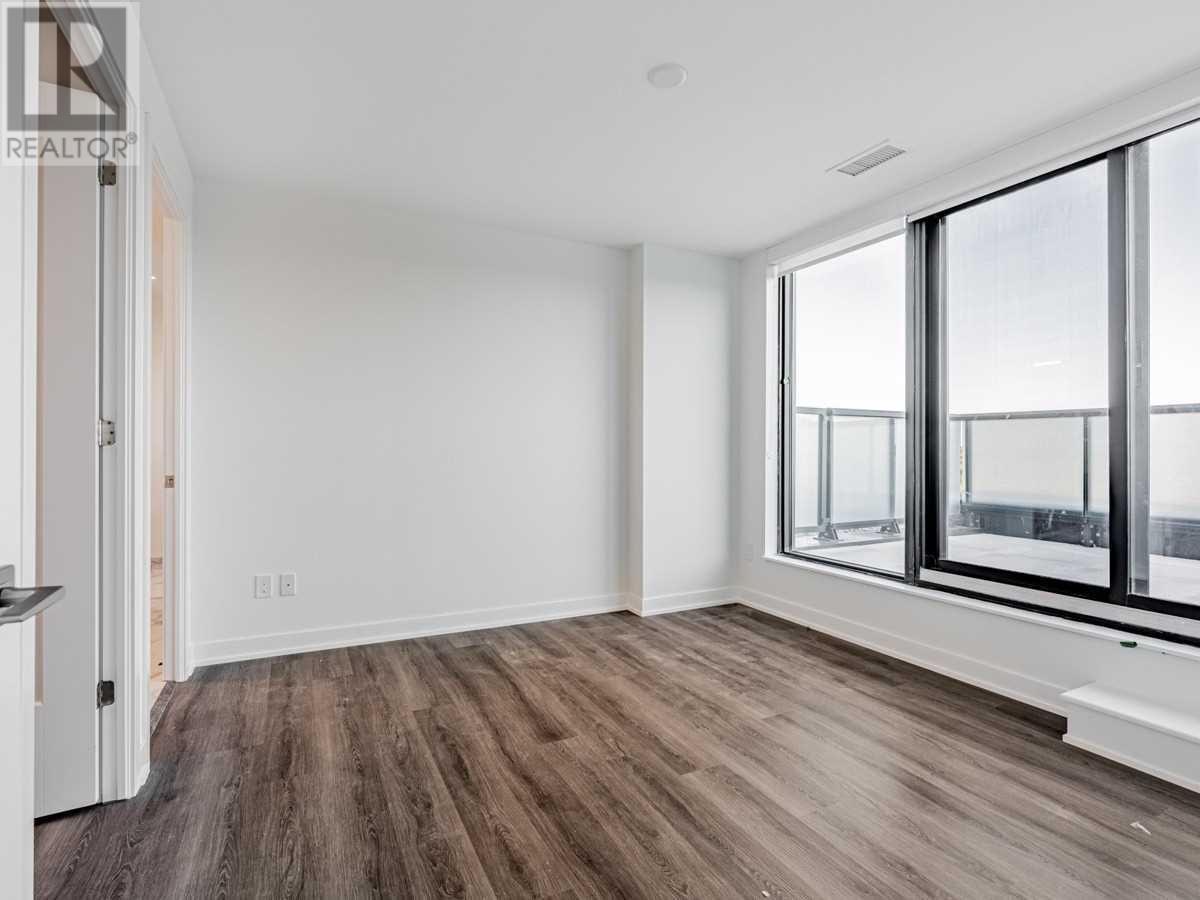 840 St. Clair Ave W, #801