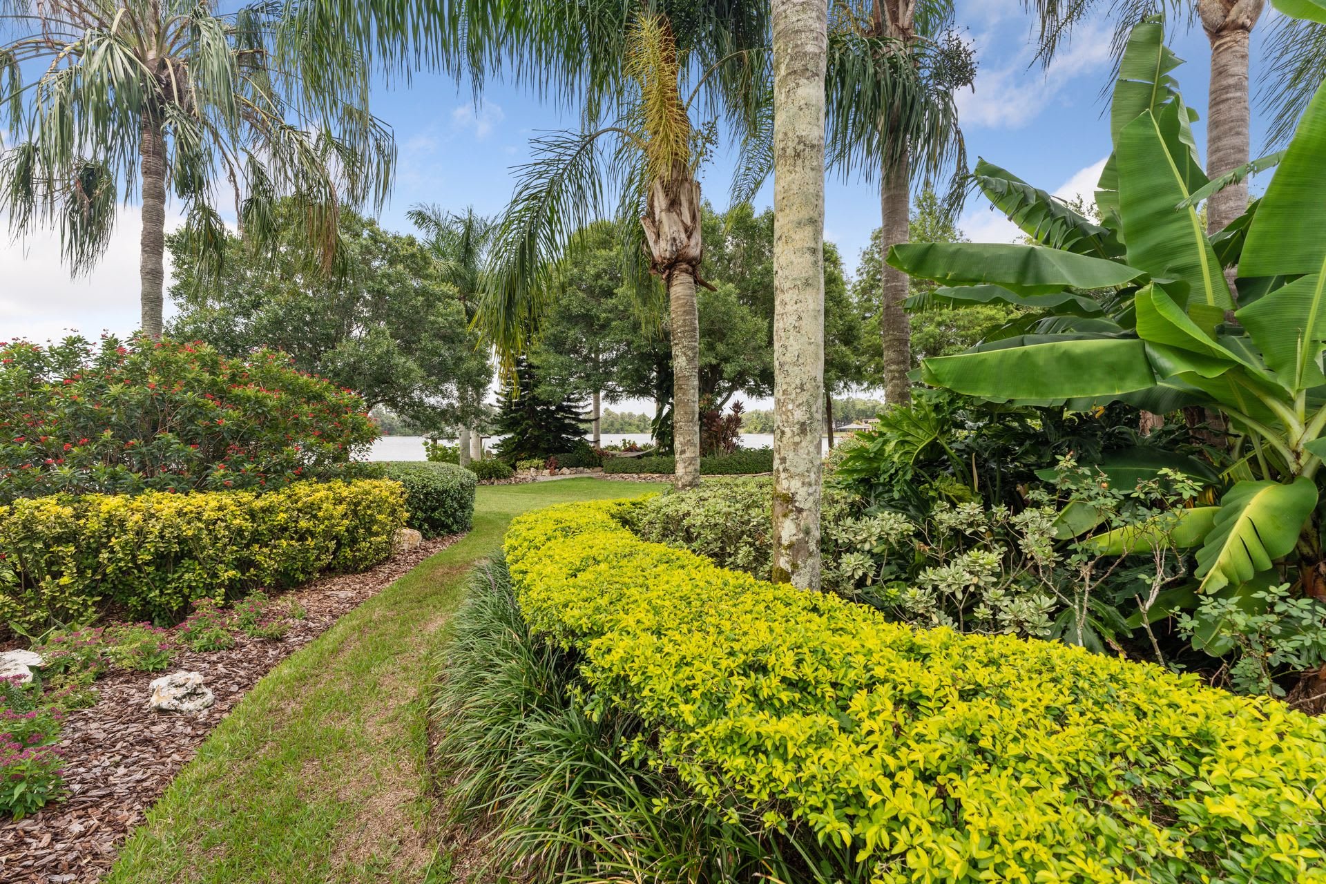 16605 Sounding Shores Drive