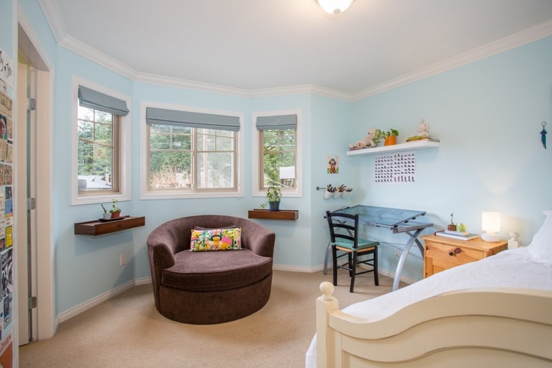 27B Glenmore Dr