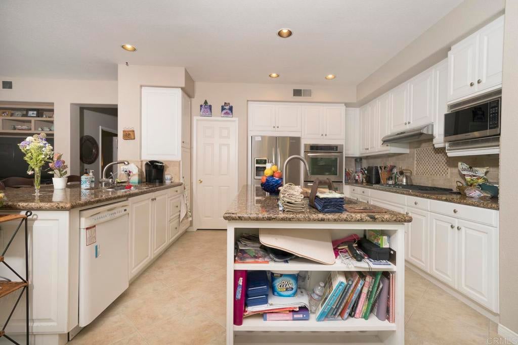 914 Merlo Ct