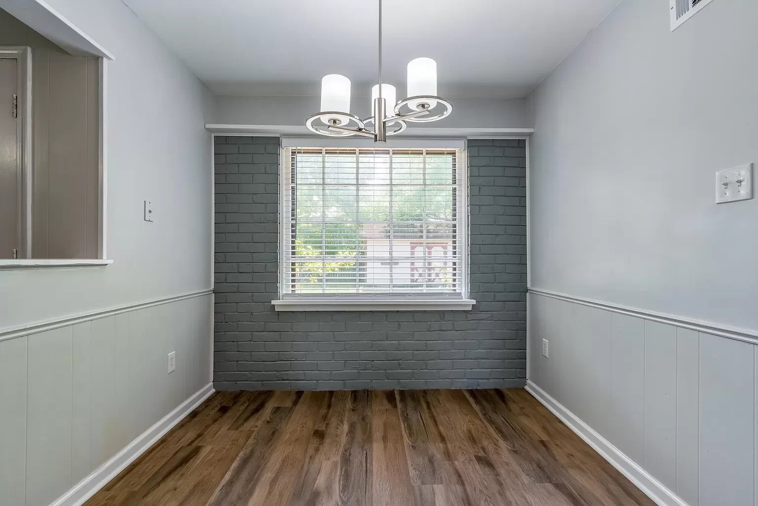 5987 Seminary Dr