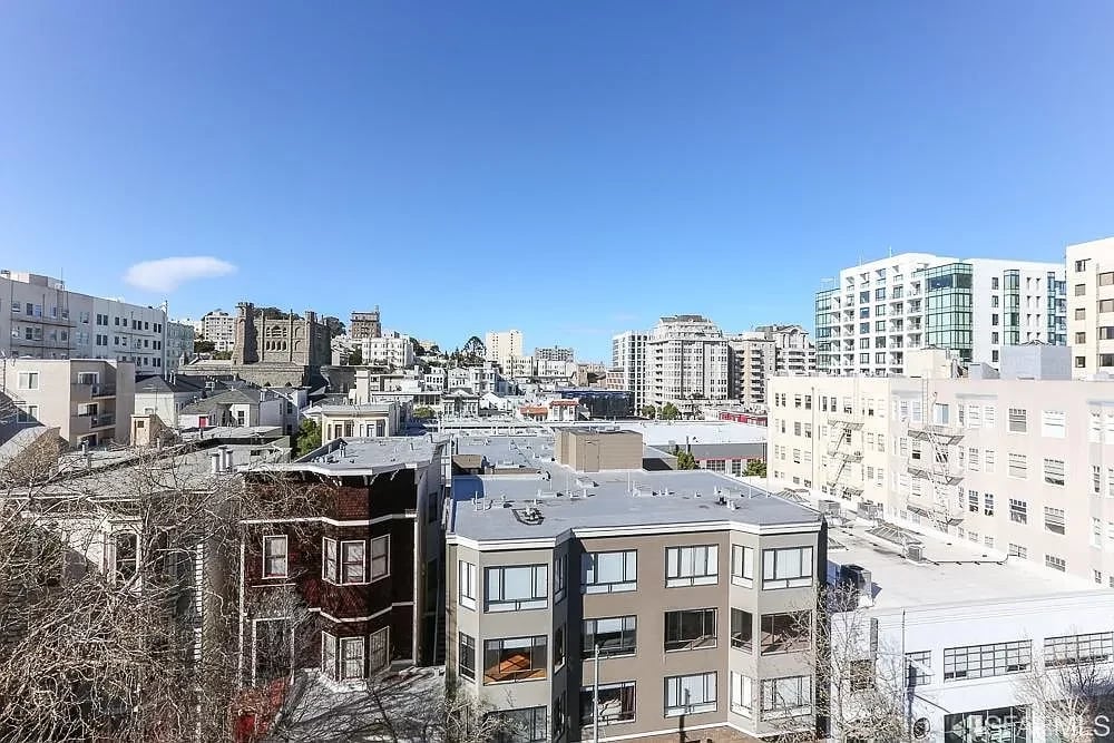 1483 Sutter St, #811
