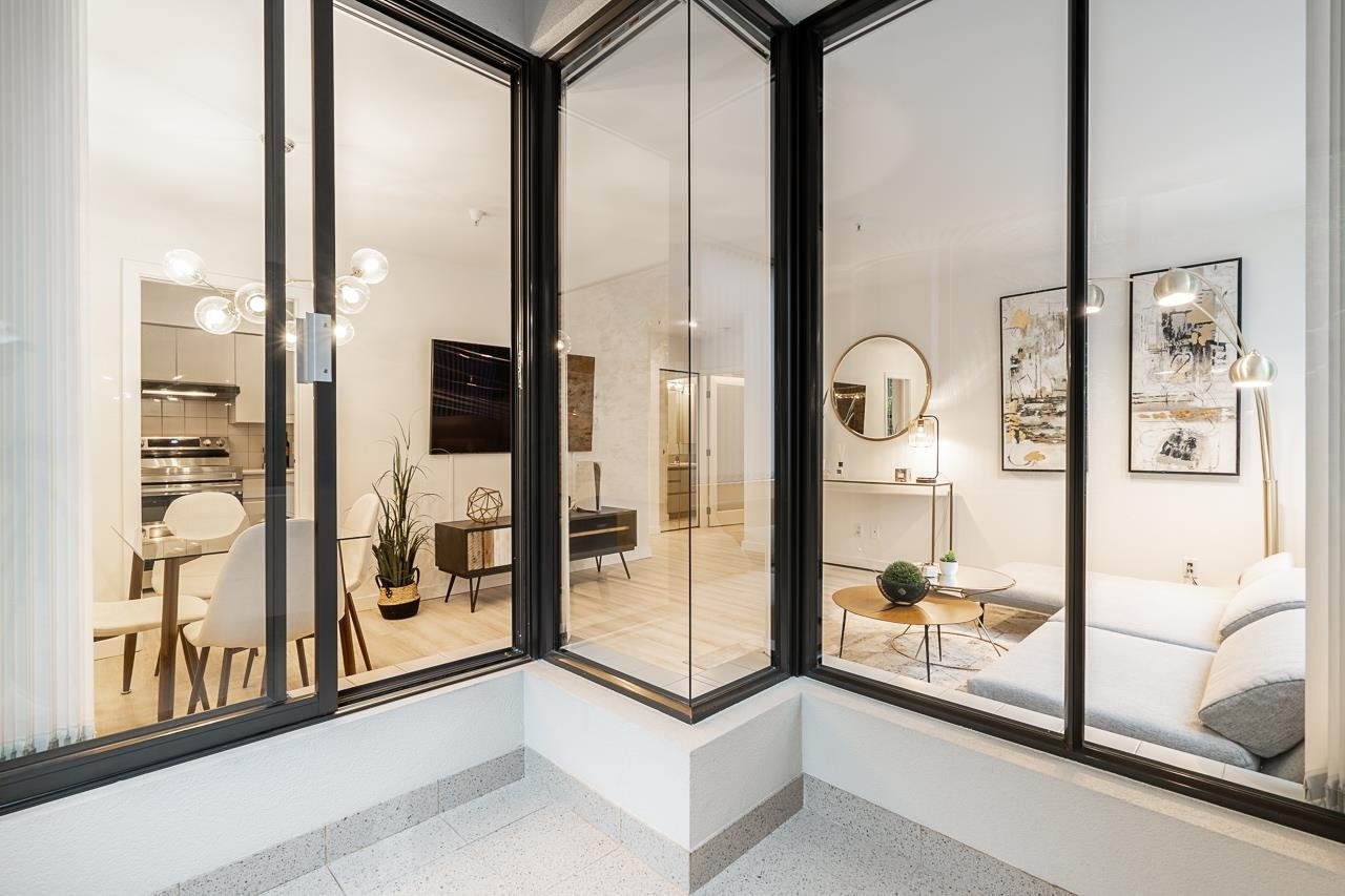 101-1737 Duchess Avenue, West Vancouver