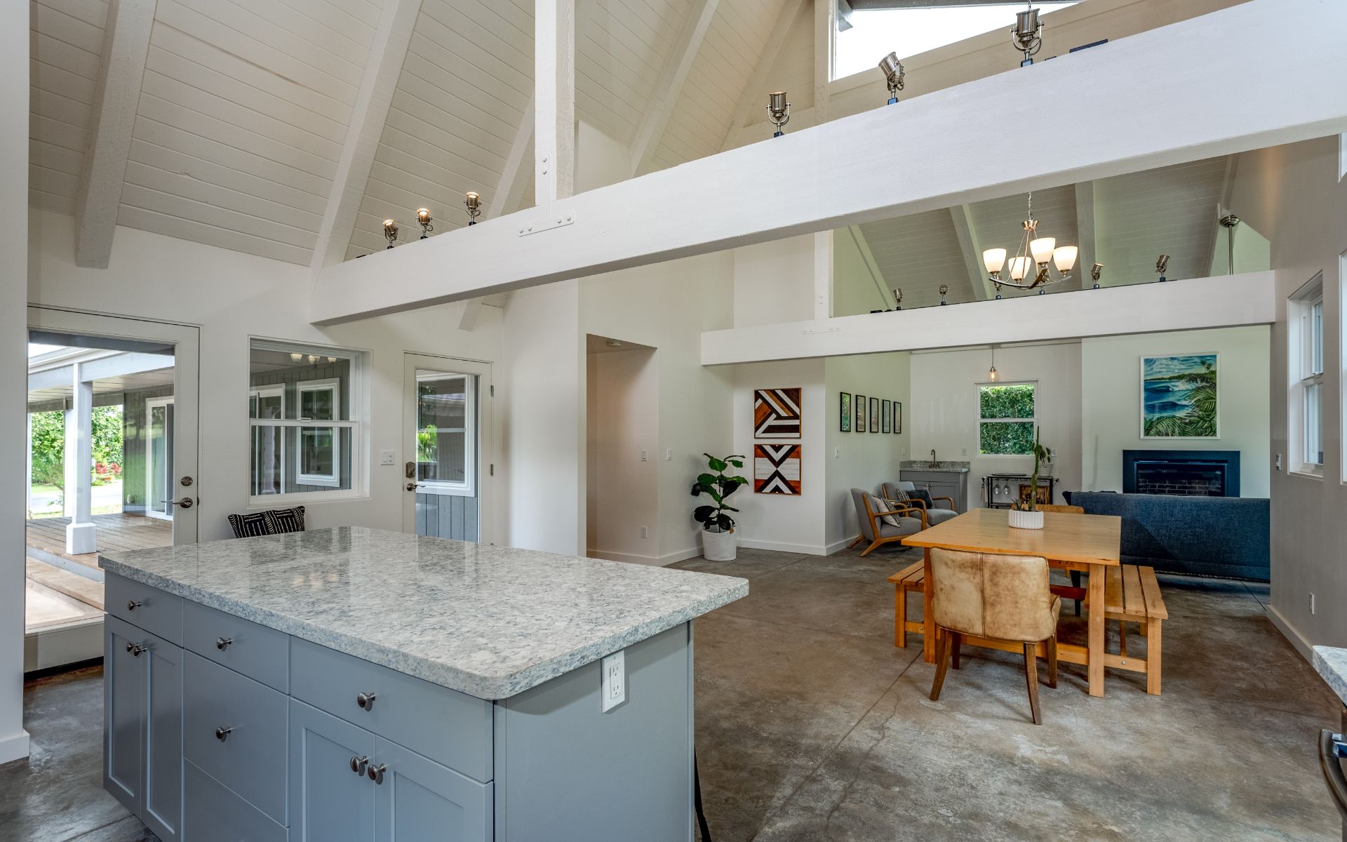 4157 Kamalani Ln