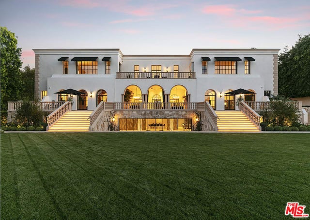Majestic Luxe