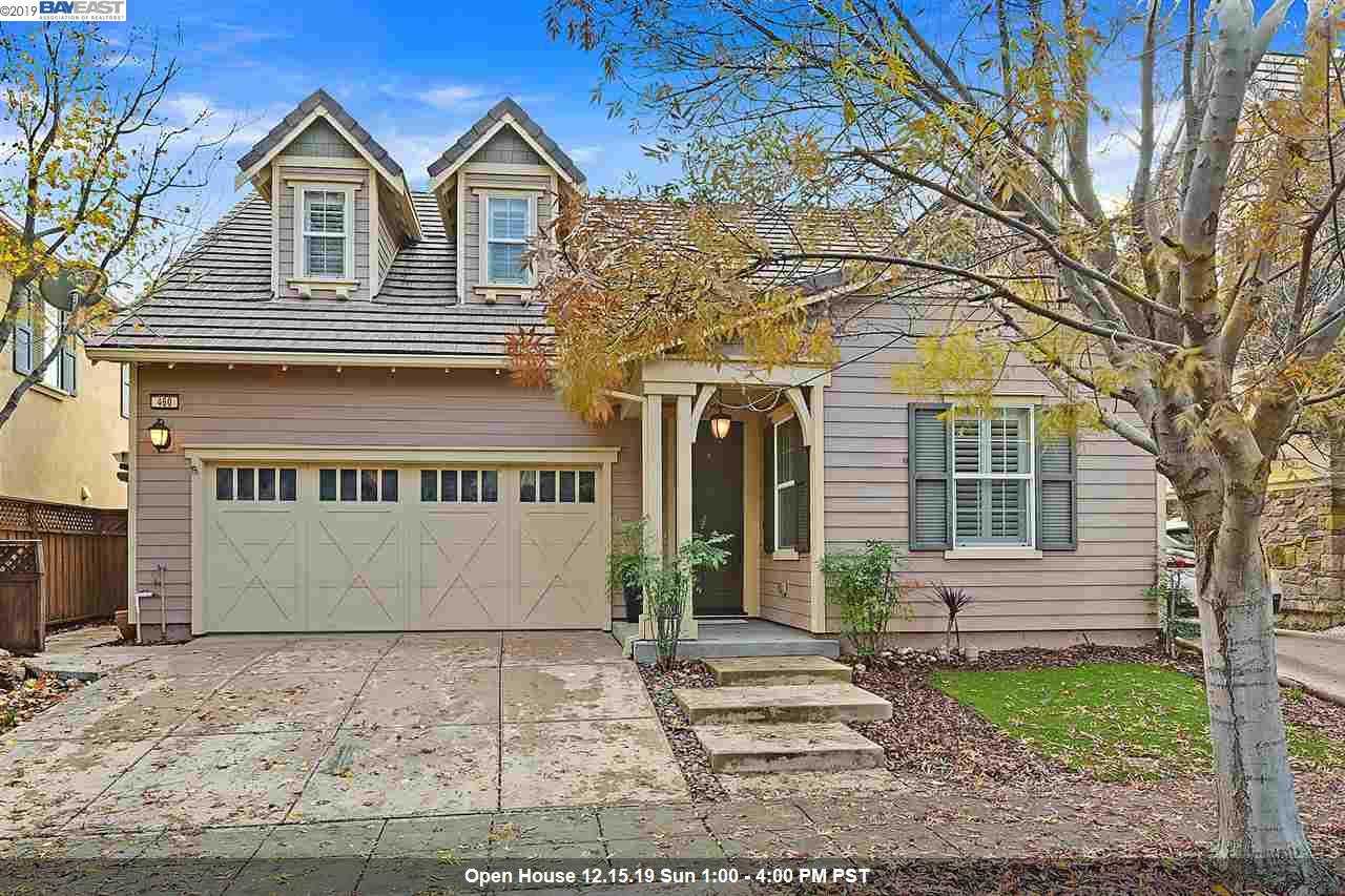 460 W Viento St