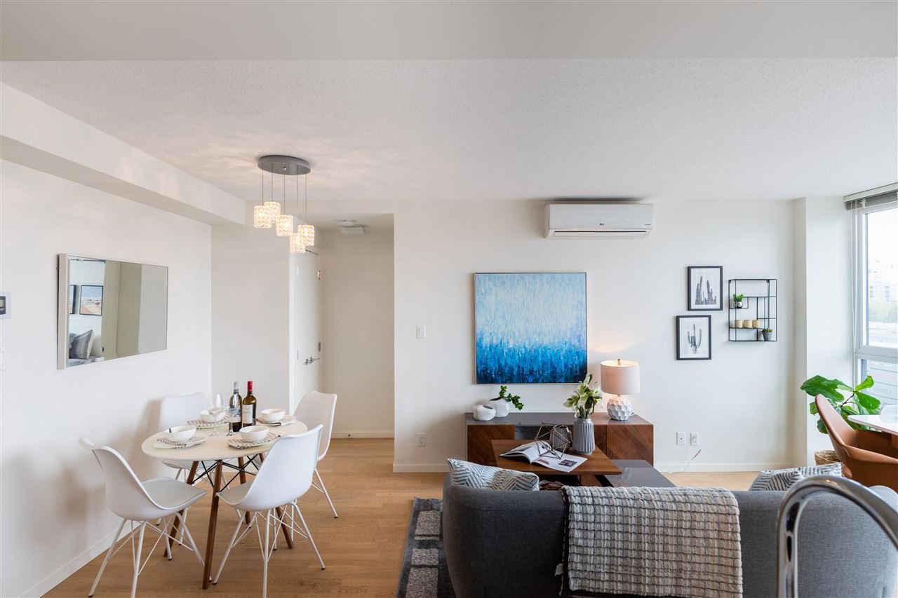 711-7788 Ackroyd Rd