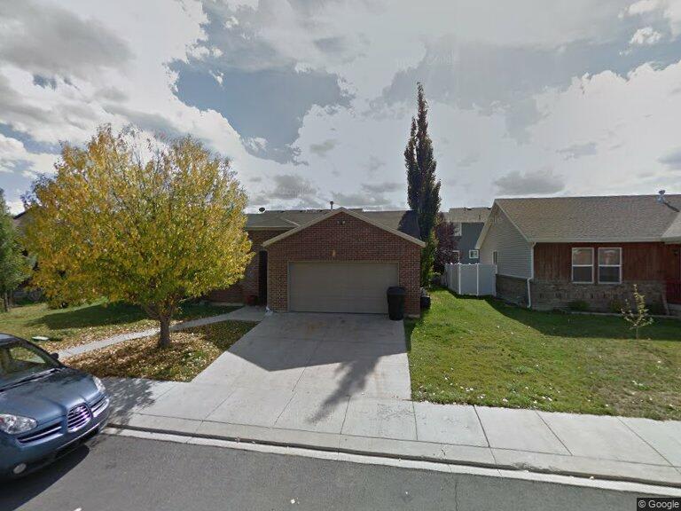 266 E Accord Way