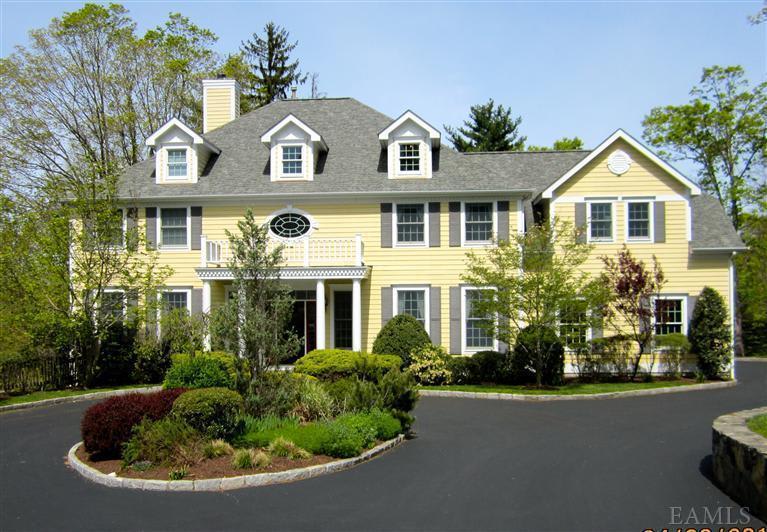 28 Tanglewood Cir