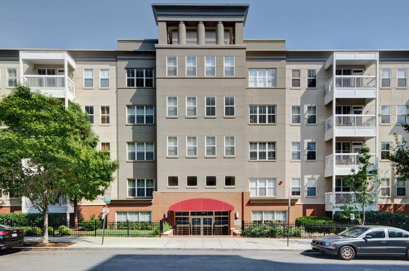 New Listing! 2004 11th St., NW #325