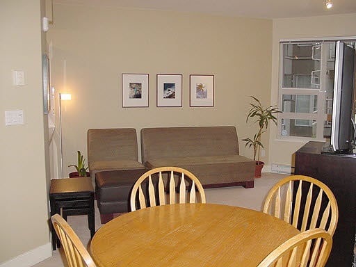 114-1823 W 7th Ave