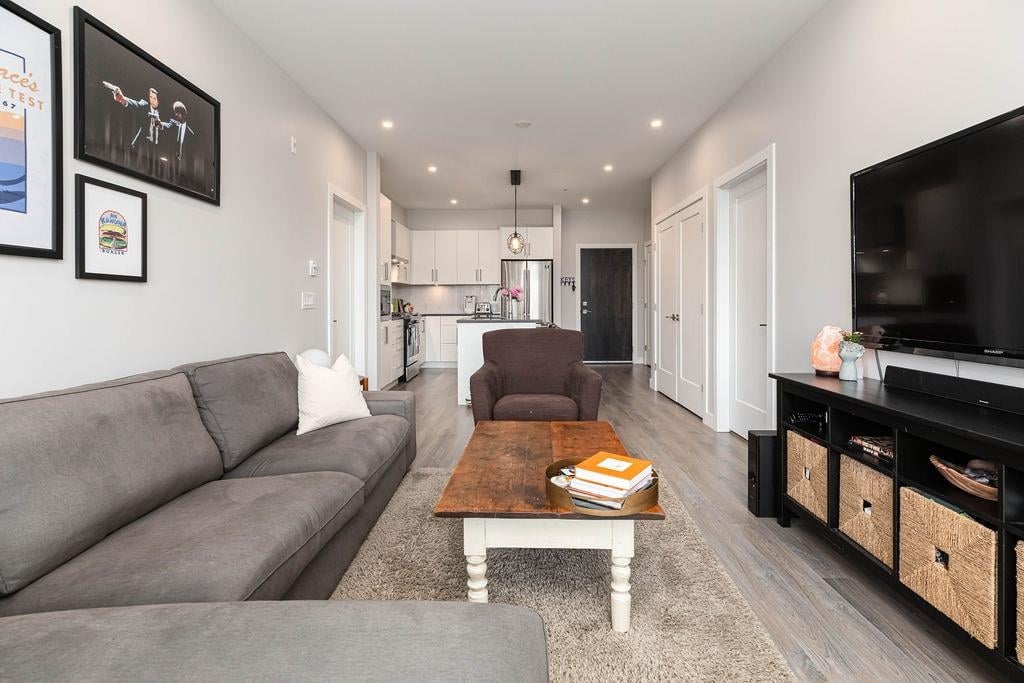 411-15436 31 Ave