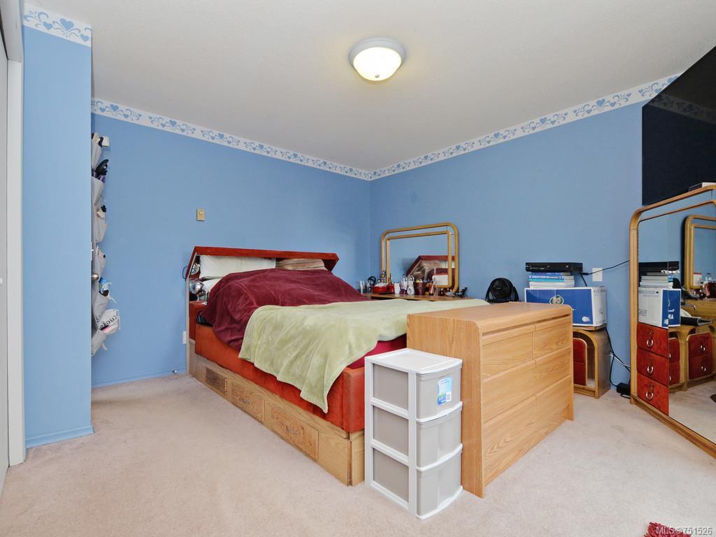 2152 Skylark Lane