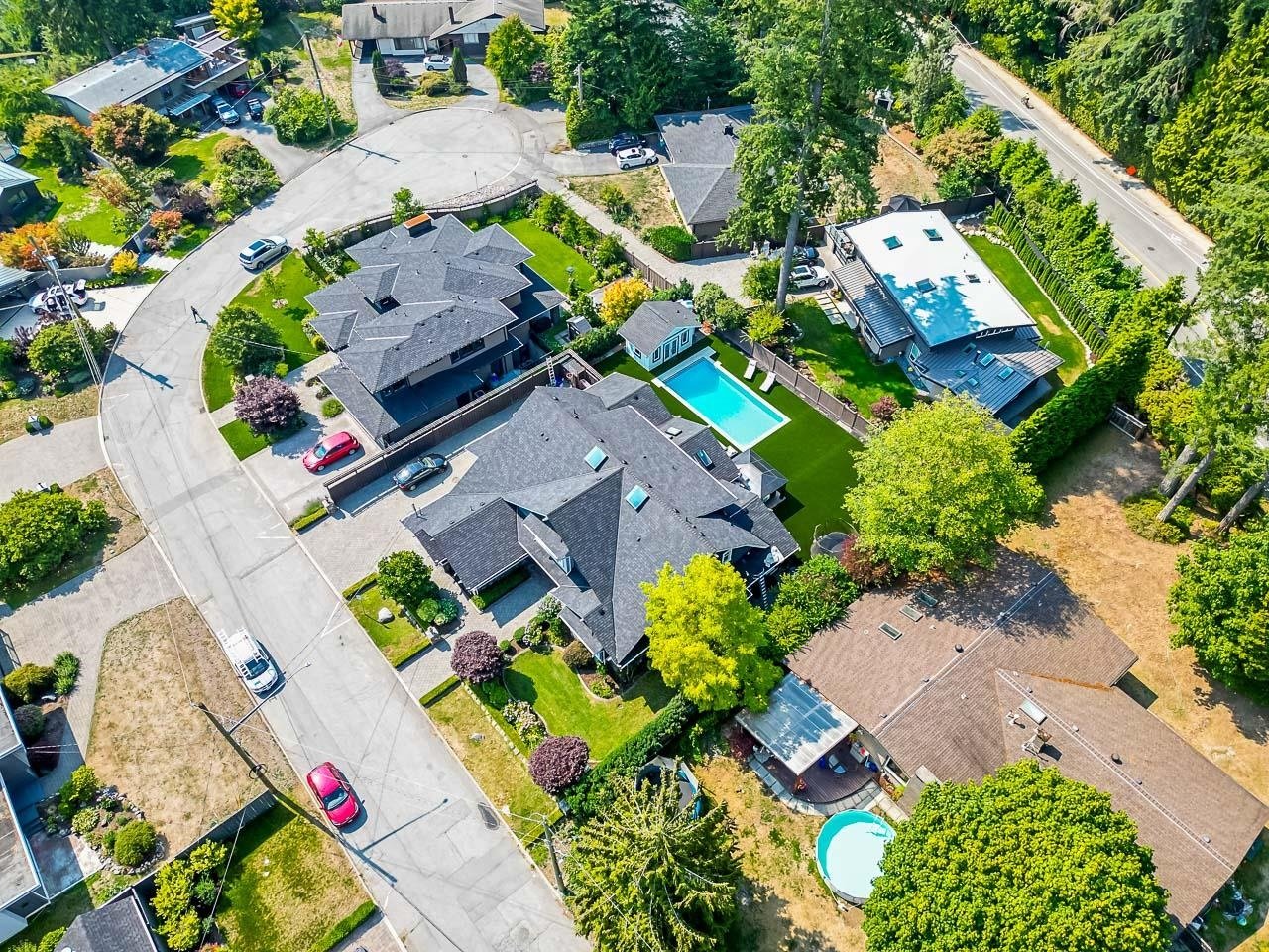 3783 Riviere Pl