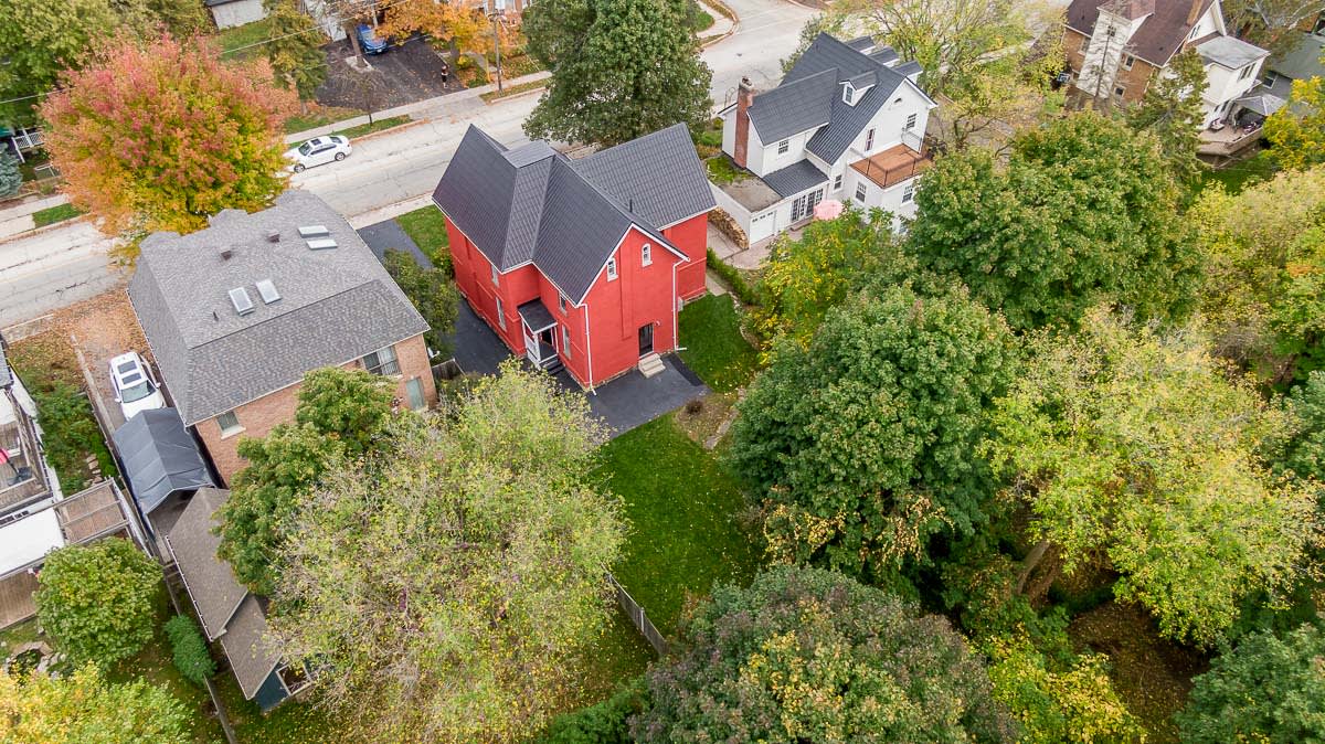 New Lisiting: 180 Lorne Ave