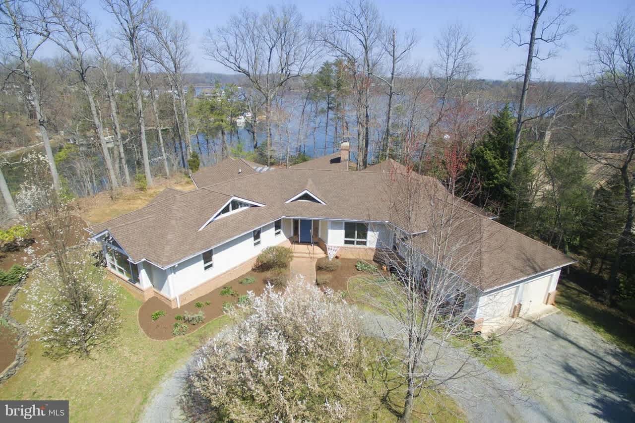 1801 River Watch Ln