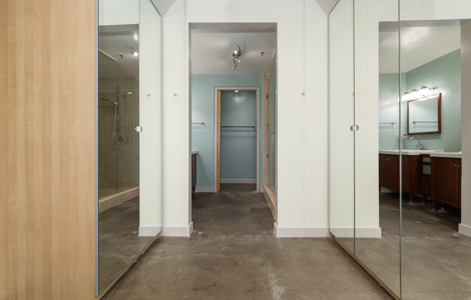 112 11th Street 302