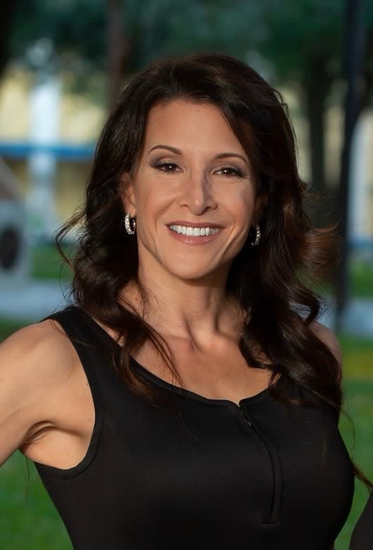Jennifer Orns experienced real estate agent in St Petersburg FL
