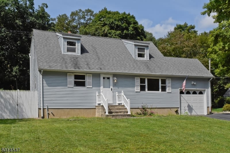 63 White Rock Blvd
