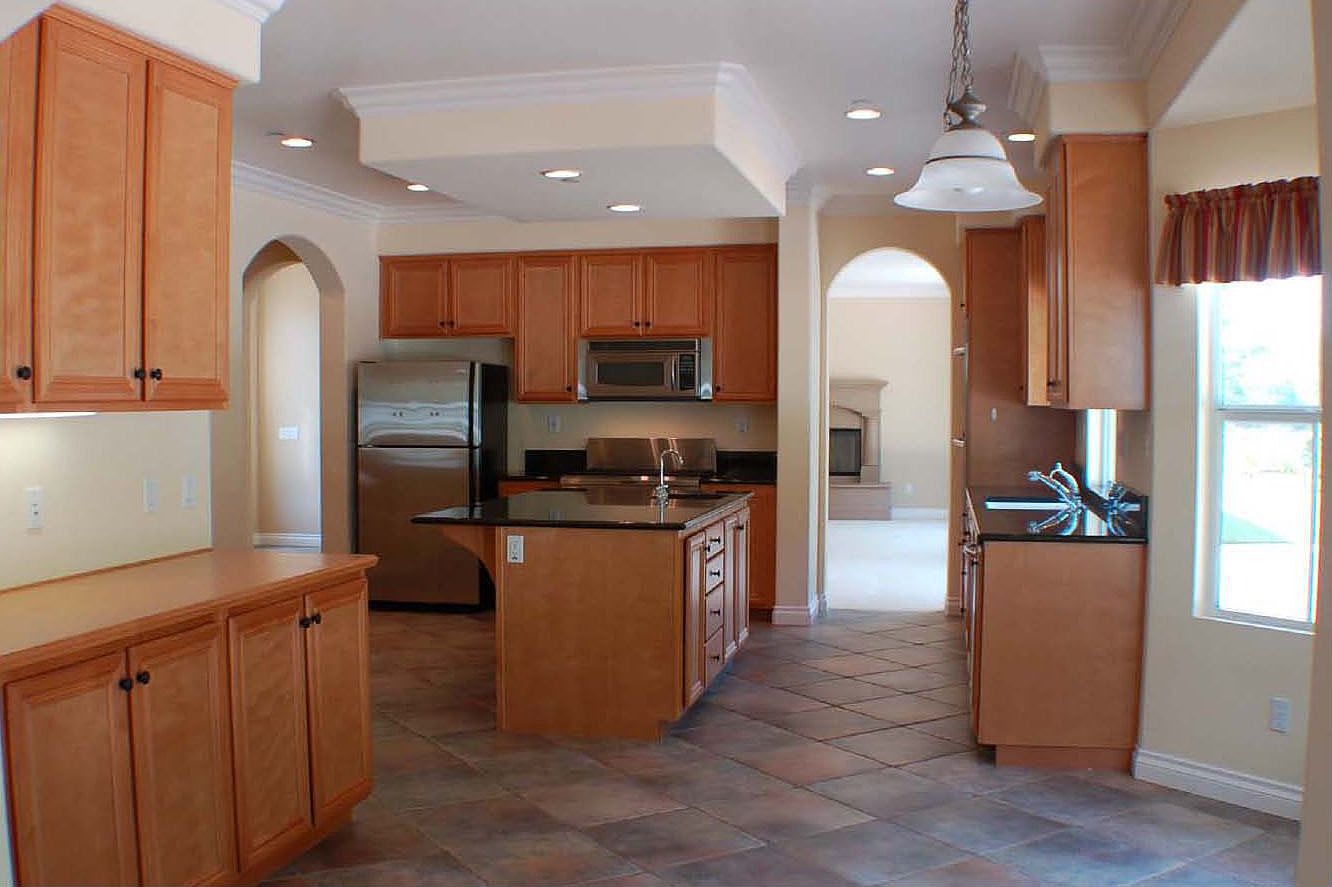 1809 Fallbrook Oaks Court