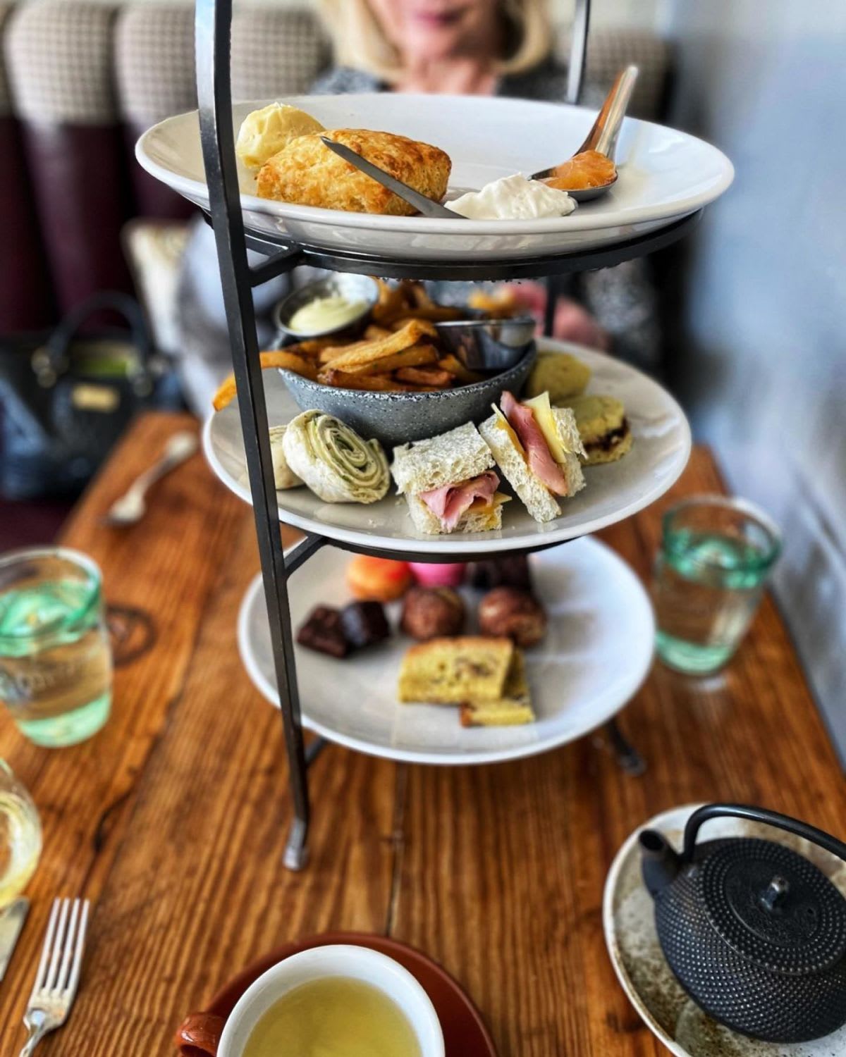 The Creative Edge | The Art of High Tea